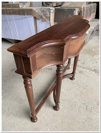 * MoreWood – Bàn Console Gỗ Tự Nhiên, Sự Kết Hợp Hoàn Hảo Giữa Tự Nhiên Và Sang Trọng.